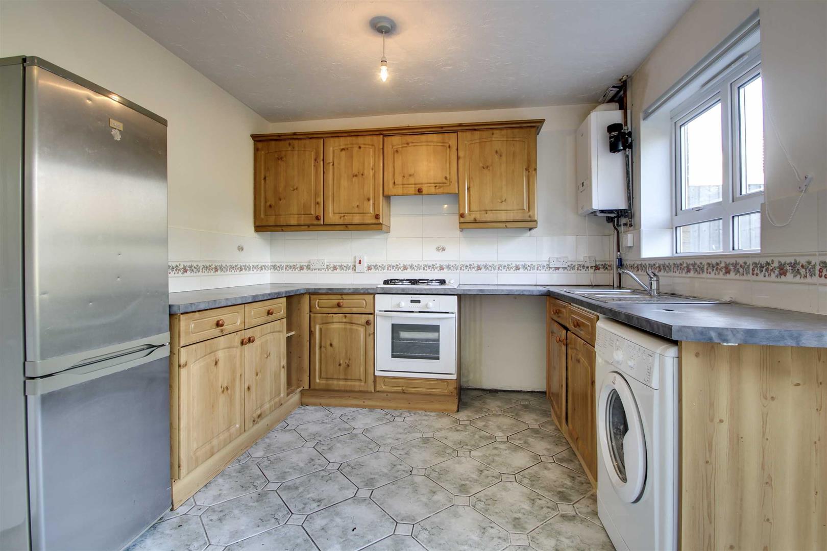 Roeburn Crescent, Emerson Valley, Milton Keynes